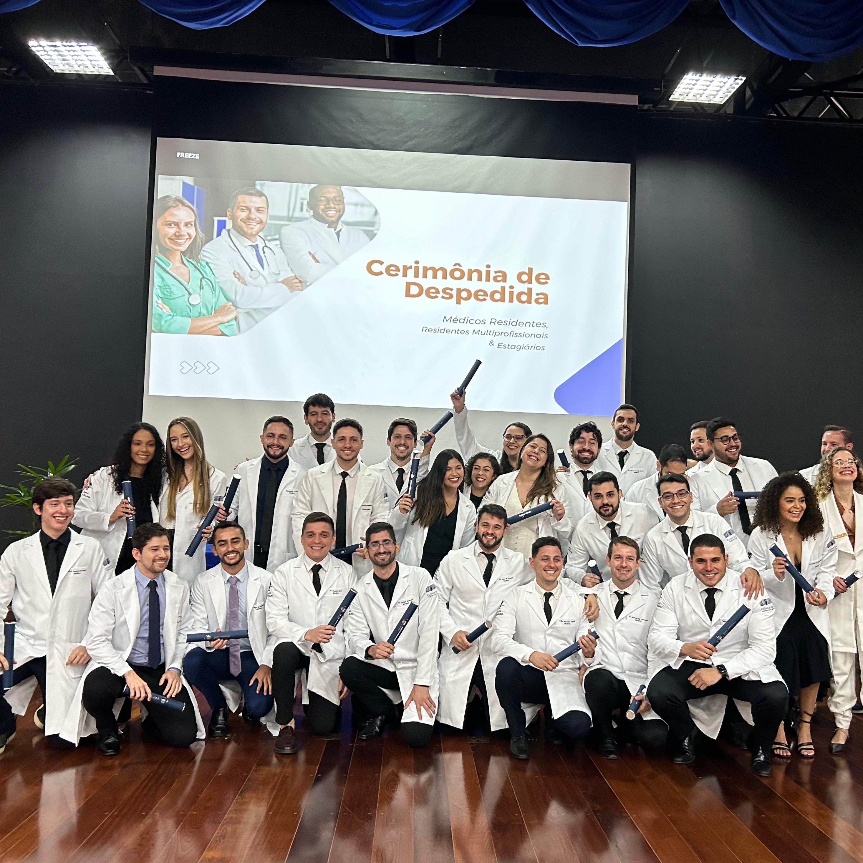 Cerimônia de Despedida dos Residentes Médicos, Multiprofissionais e Estagiários 2023 é realizada no Santa Marcelina Saúde