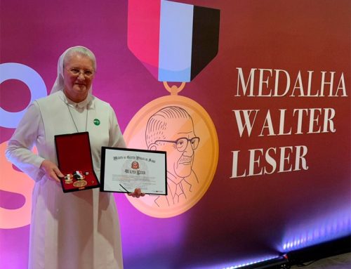 Santa Marcelina Saúde recebe a Medalha Walter Leser